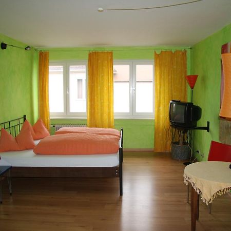 Hostel El Bocado ฟรีดริชส์ฮาเฟน ภายนอก รูปภาพ