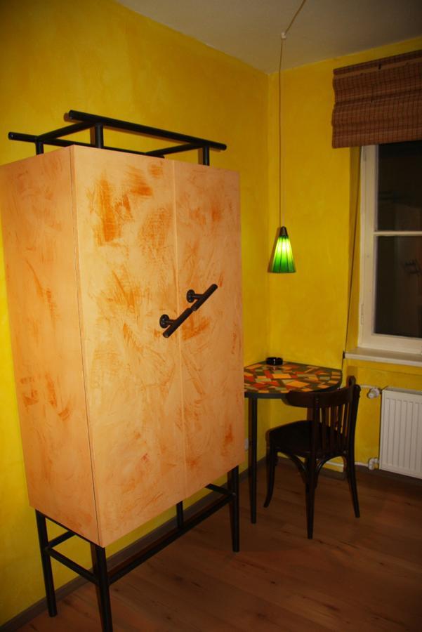 Hostel El Bocado ฟรีดริชส์ฮาเฟน ภายนอก รูปภาพ