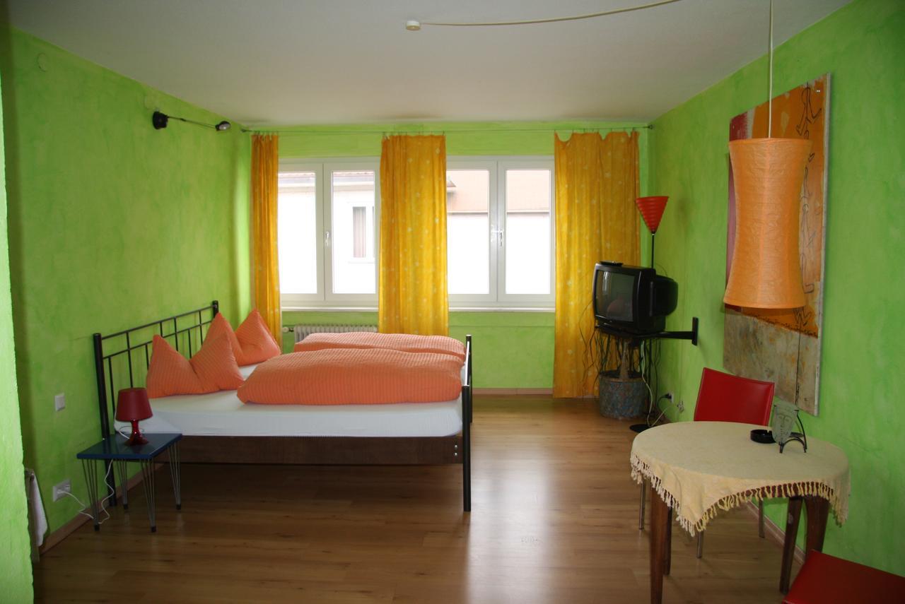 Hostel El Bocado ฟรีดริชส์ฮาเฟน ภายนอก รูปภาพ