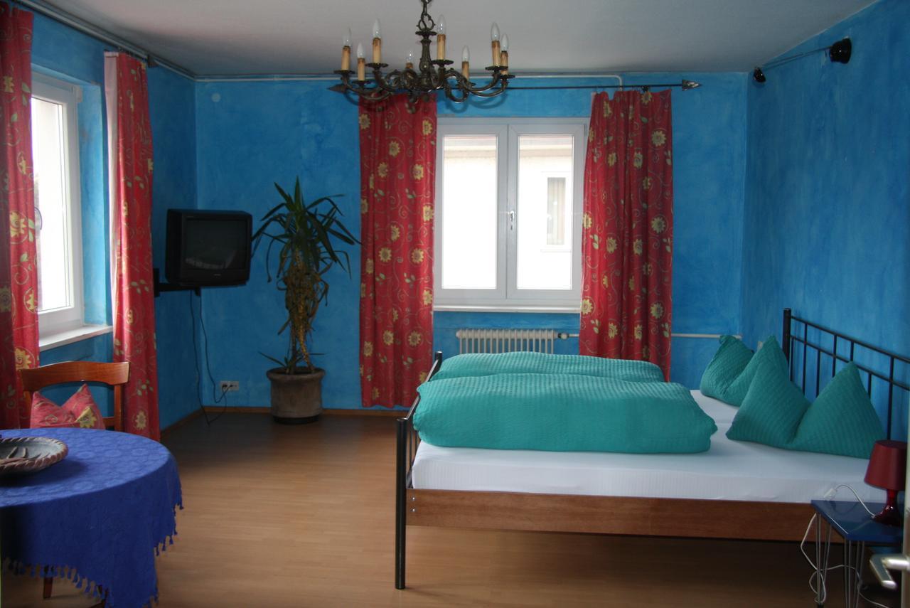 Hostel El Bocado ฟรีดริชส์ฮาเฟน ภายนอก รูปภาพ