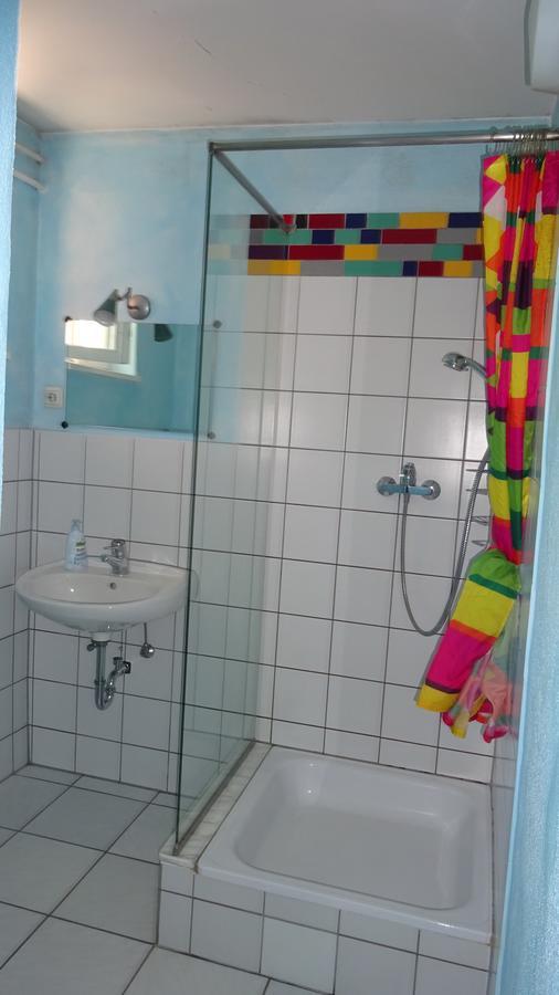 Hostel El Bocado ฟรีดริชส์ฮาเฟน ภายนอก รูปภาพ